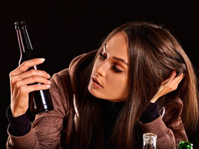 Girl with a bottle how to get rid of dependence